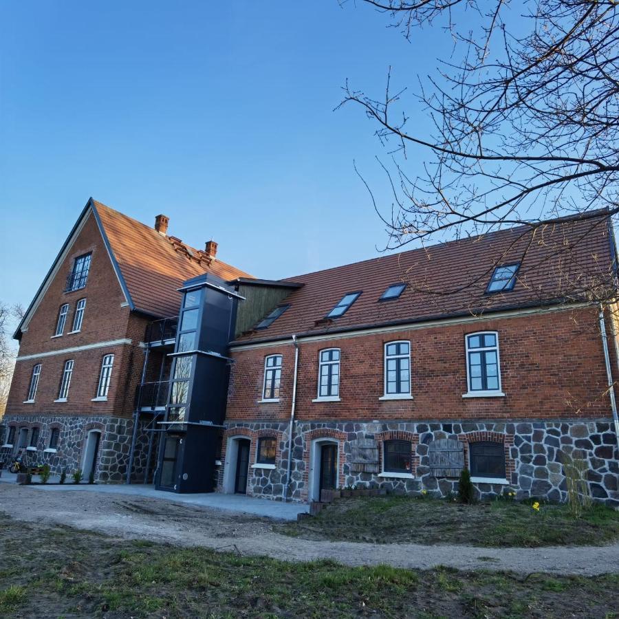 Inspektorenhaus Dobbin Ferienpension Exterior photo